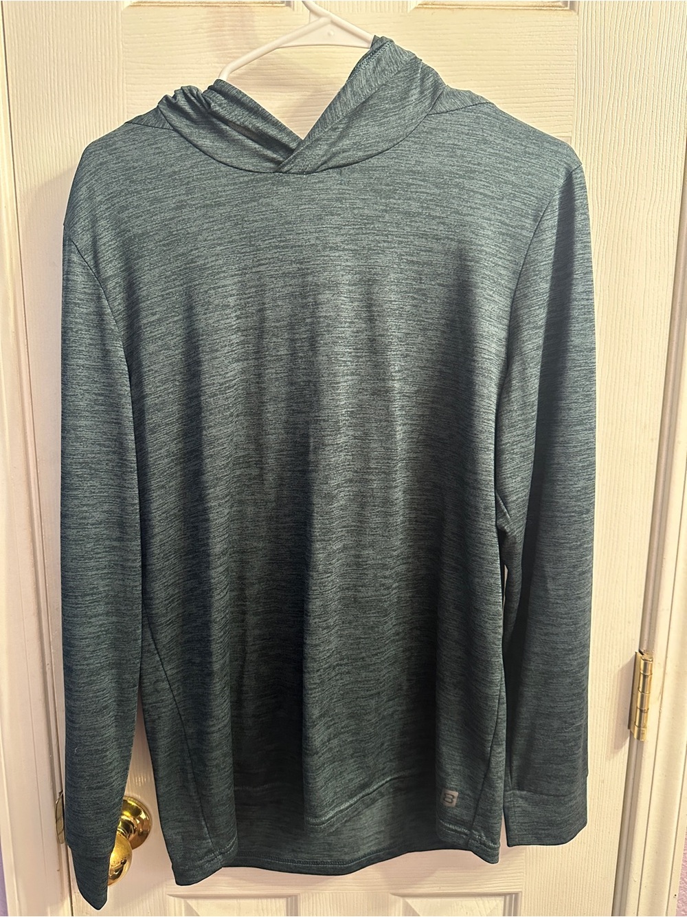 Men's Layer 8 Lightweight Hooded Long-Sleeve Green Sweater